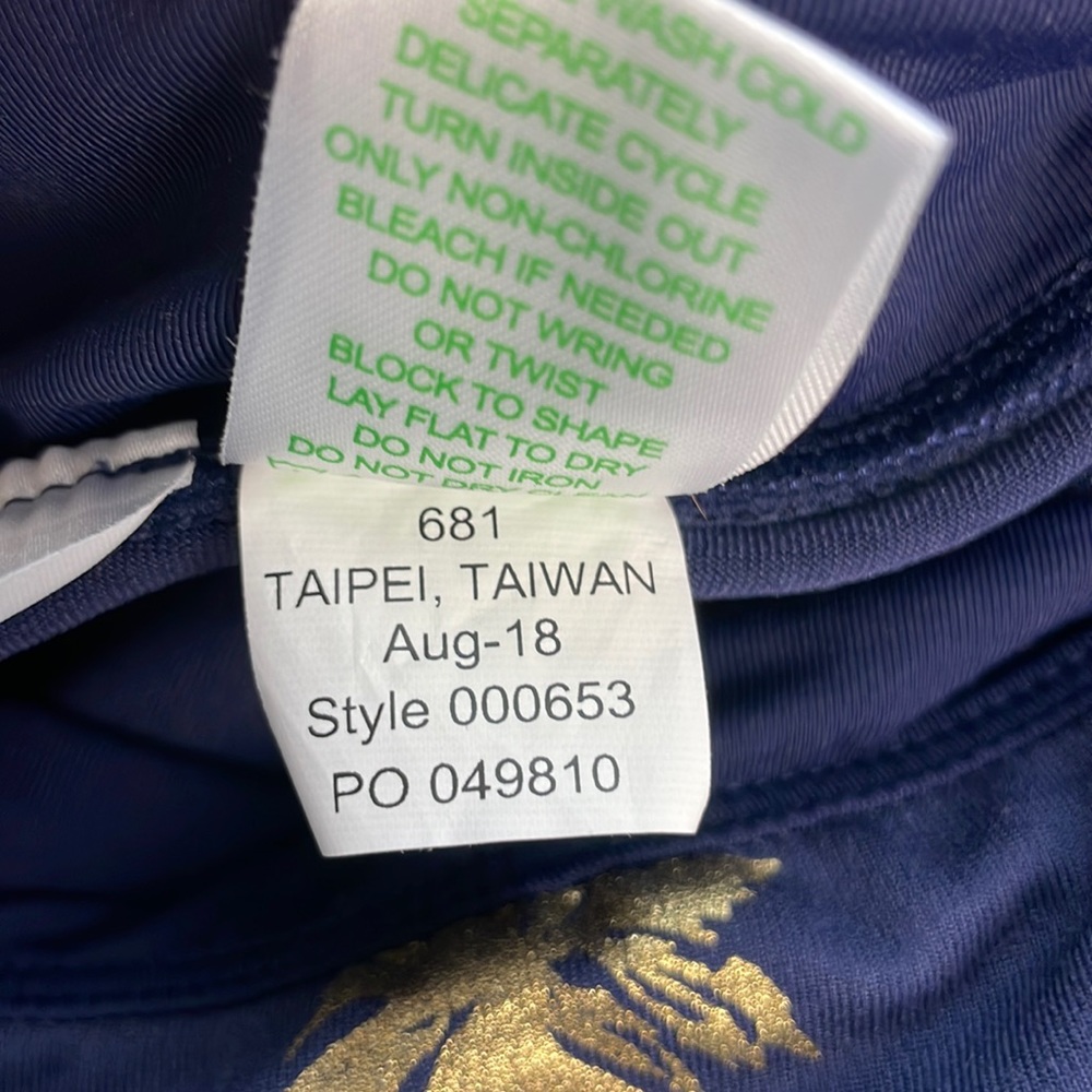 Lilly Pulitzer Navy Leggings with Gold Palm Print - Picture 15 of 16